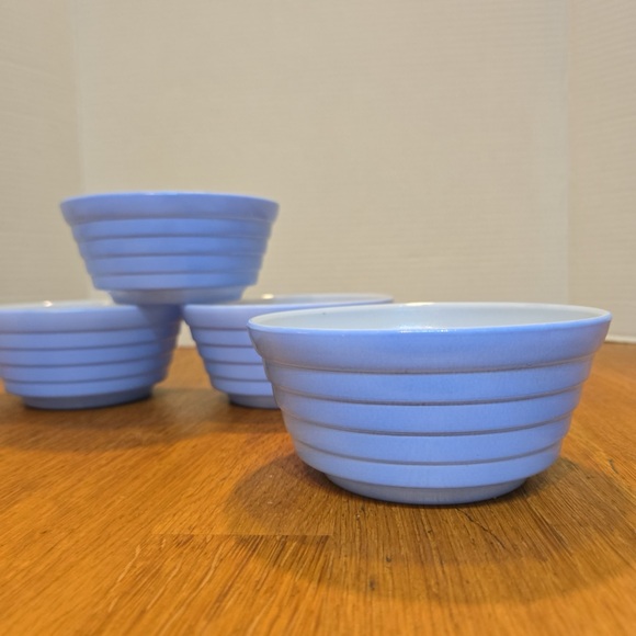 Hazel-Atlas Other - Vintage Hazel Atlas Moderrntone Bowls: Pastel Blue Platonite, Set of 4